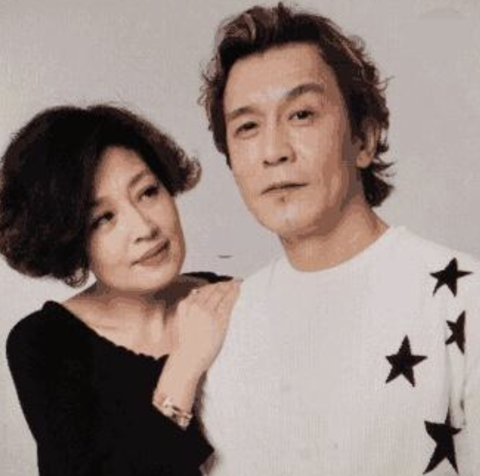 哈文：李咏病逝4年不改嫁，坚持赡养婆婆，我永远都是李家的人