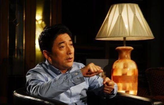 水均益前妻现在怎么样(水均益前妻王君:车祸瘫痪后离婚,含泪祝愿前夫