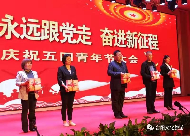 合陽縣圖書館接受縣團(tuán)委捐贈圖書活動