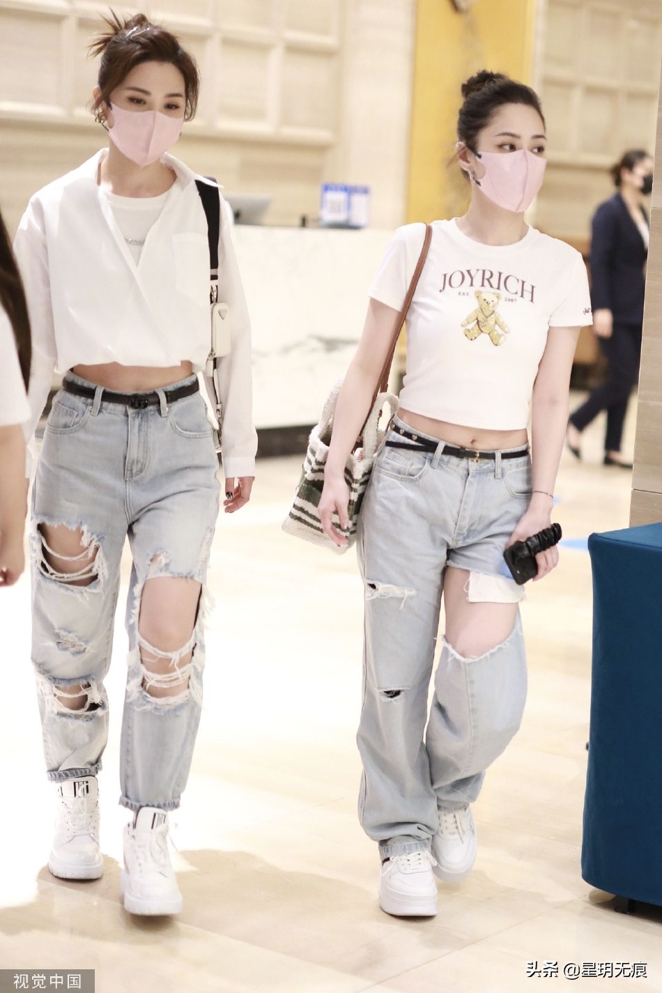 阿Sa阿娇《乘风破浪》上班路透 姐妹同穿露脐装破洞裤