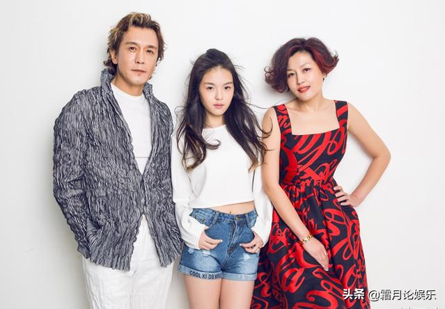 李咏病逝4年了，遗孀哈文的选择令人泪目