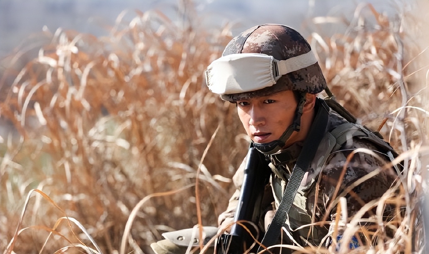 不够硬气别演“特种兵”！这12位男星告诉你，啥叫铮铮铁骨