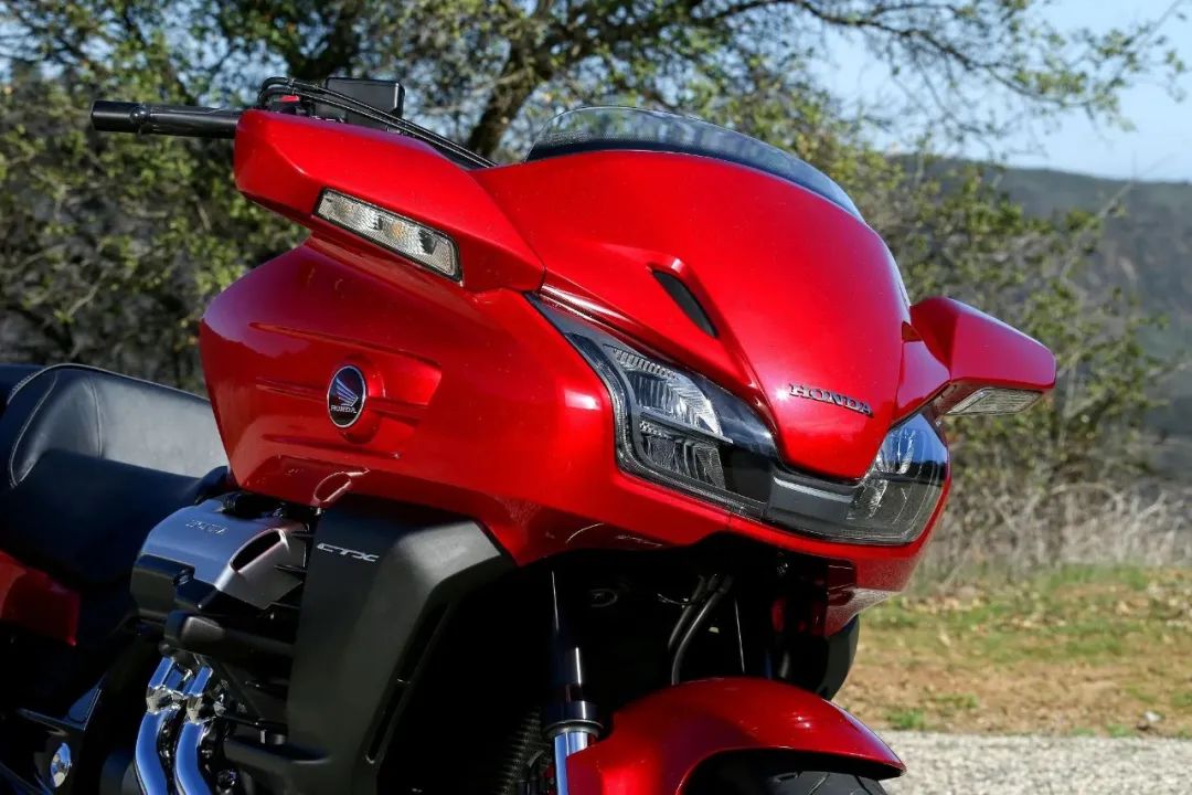 摩靡丨被誉为“公路游艇”，Honda CTX系列名副其实