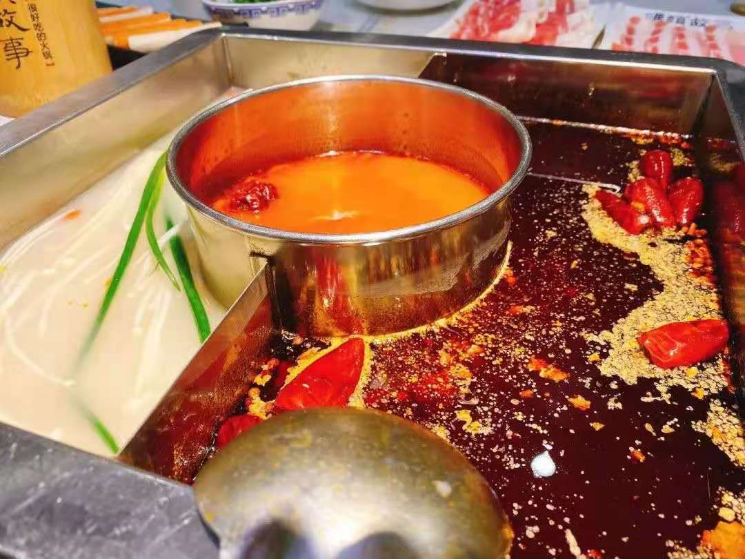 开火锅店怎么样能快速吸引消费者呢？
