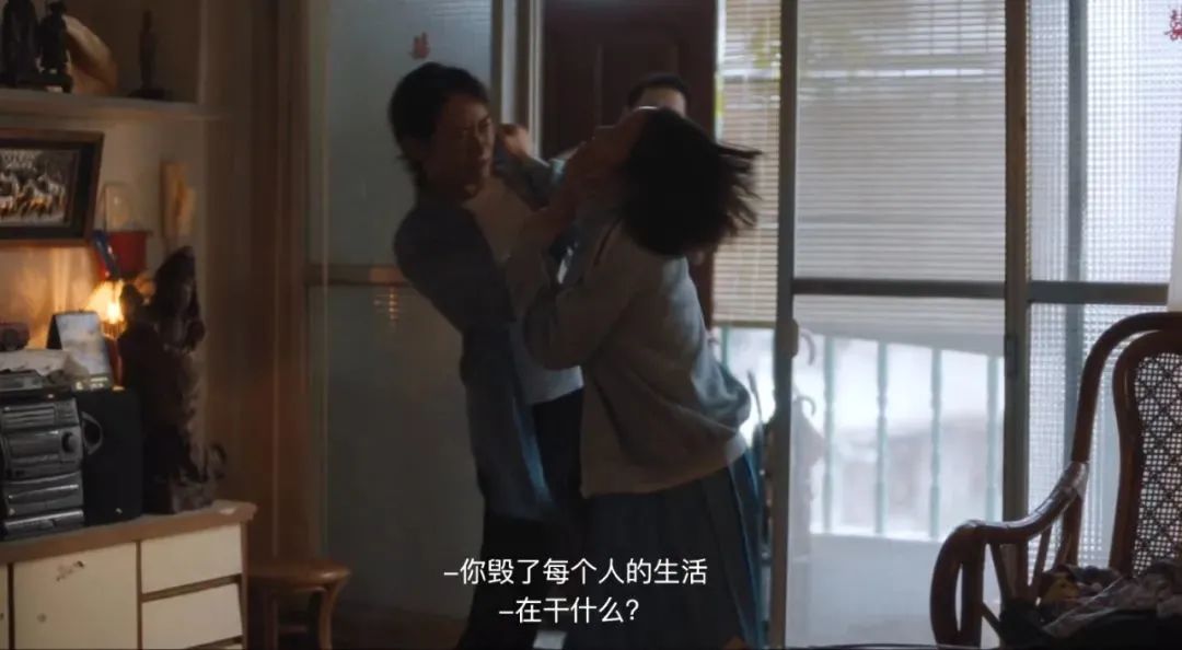 近期口碑第一华语片来了，哭着也要打五星