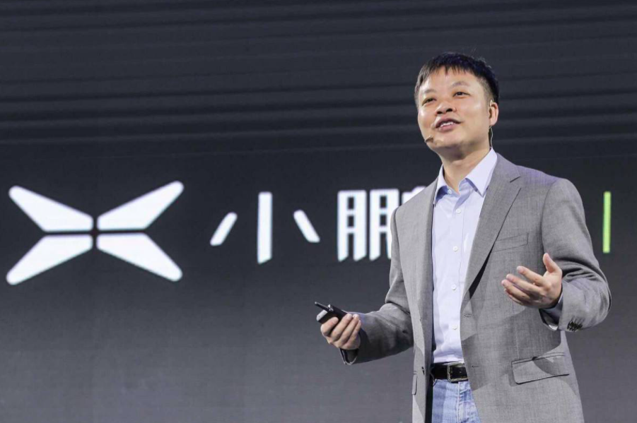 小鹏入局换电，剑指蔚来？