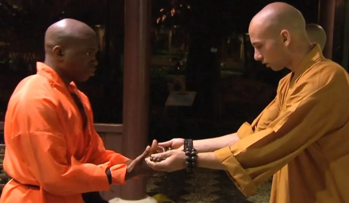 少林功夫有多神奇？英国混混被送到中国学功夫，仅需一周脱胎换骨