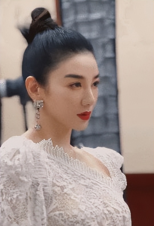 黄轩、白百何新剧热播：女儿不要随便结婚