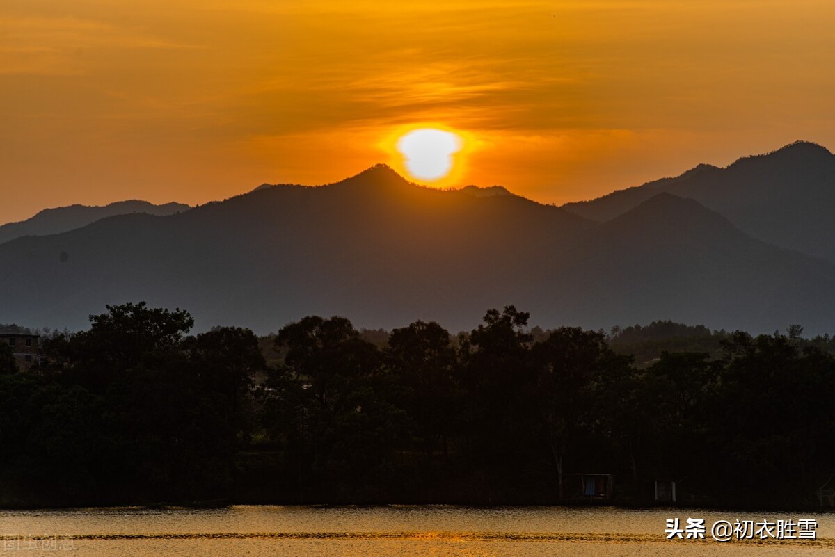 冬天夕阳诗词六首：万峰寒翠里，一点夕阳红