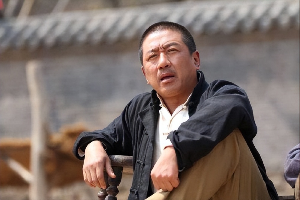 同样是演彭德怀，把宗利群、董勇和丁勇岱放一起看，差别就出来了