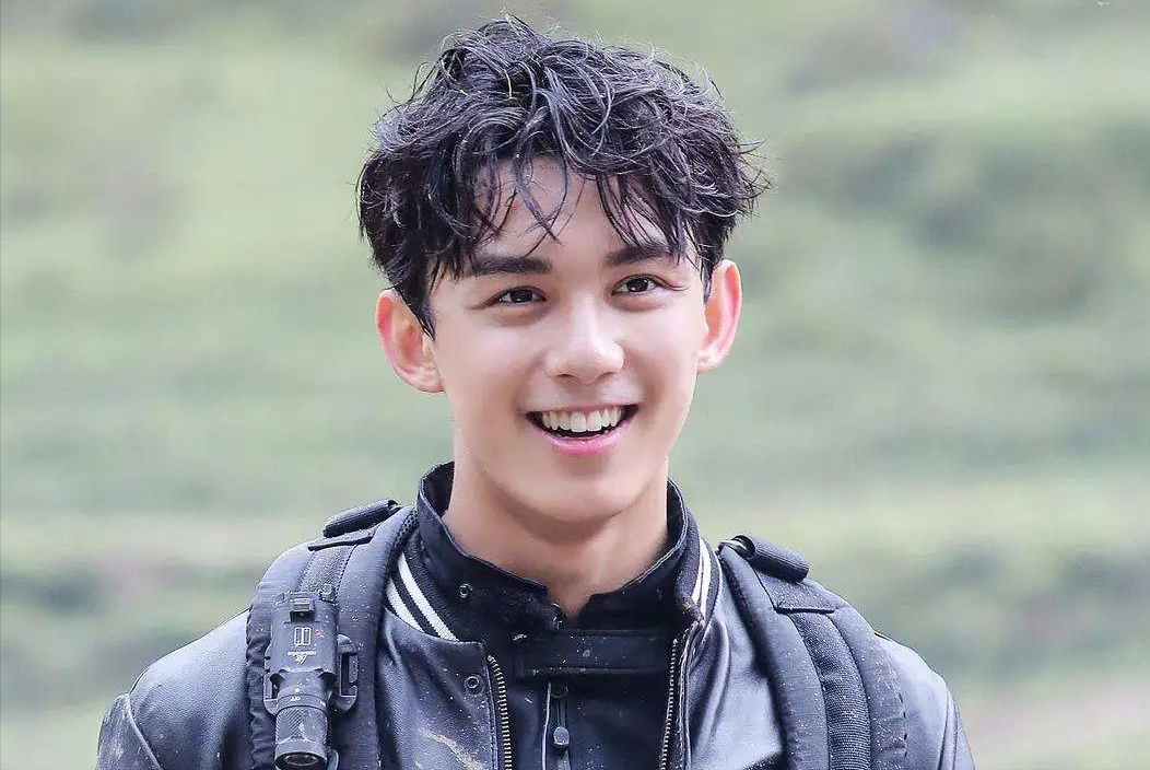 给35岁以下“演技最好11位男演员”排个名，朱一龙第7，荣梓杉第3