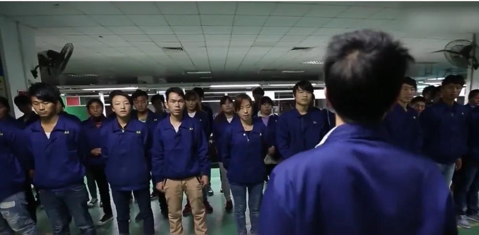 低学历打工人的真实现状，看完扎心