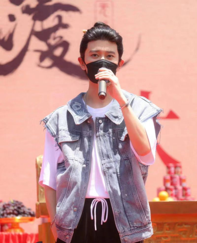 任嘉伦宋祖儿《无忧渡》官宣开机！捉妖师和另一女子奇幻爱情