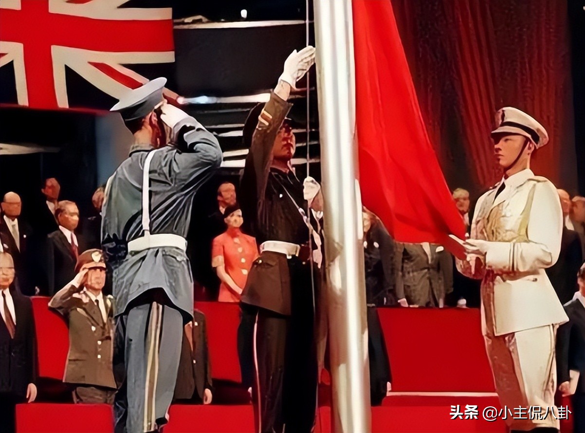 黄晓明25年前旧照引热议，网友感慨：岁月是把杀猪刀