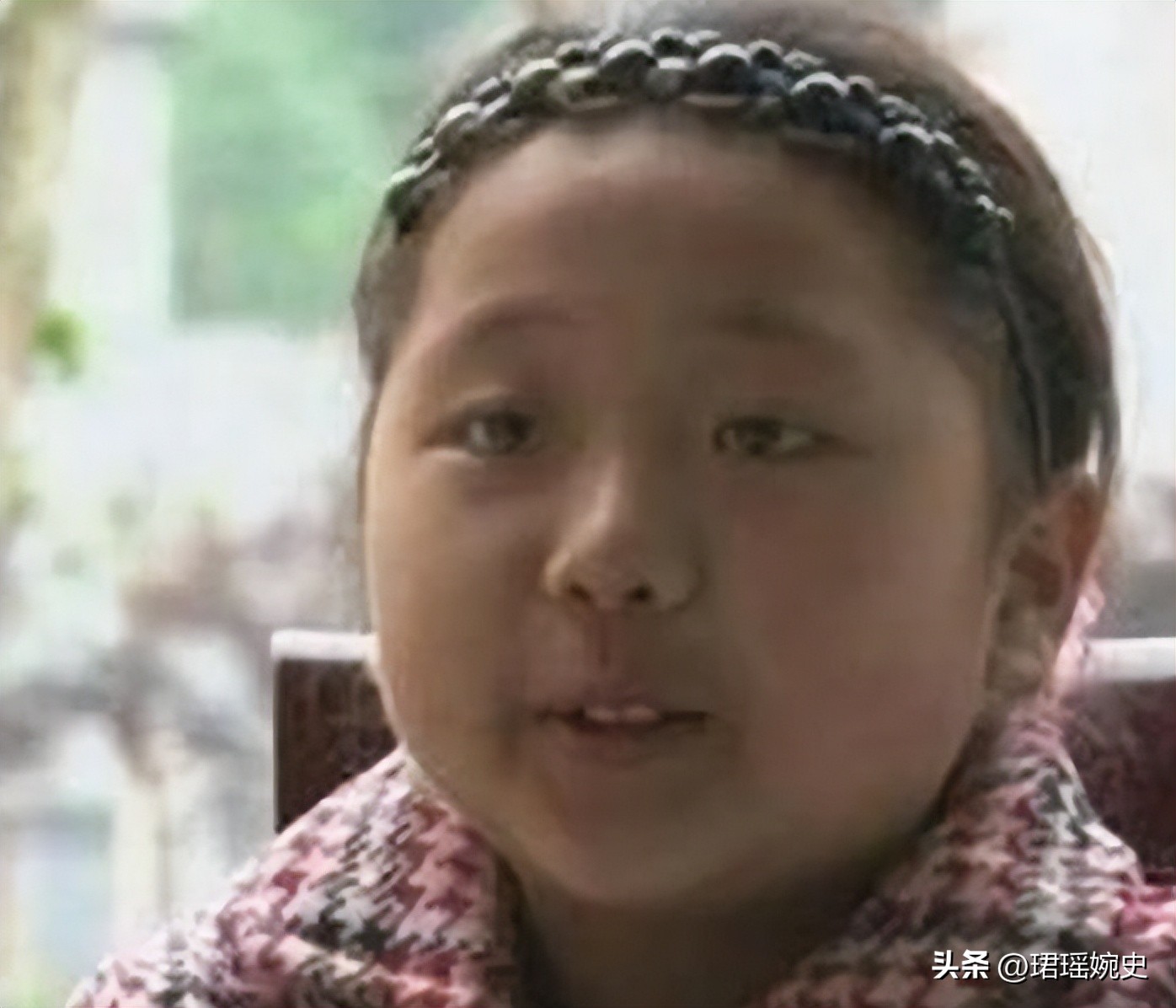 她因《变形计》染上公主病，回村后变了个人，富人游戏穷人玩不起