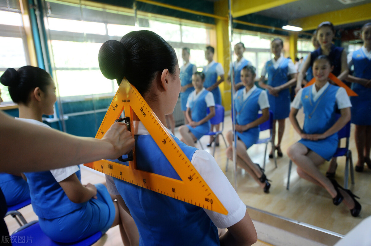 什么叫作春季高考，春考的优势是什么，春考的劣势是什么