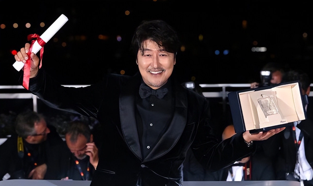 给“演技最好的10位韩国男演员”排个名：李政宰第9，宋康昊仅第2