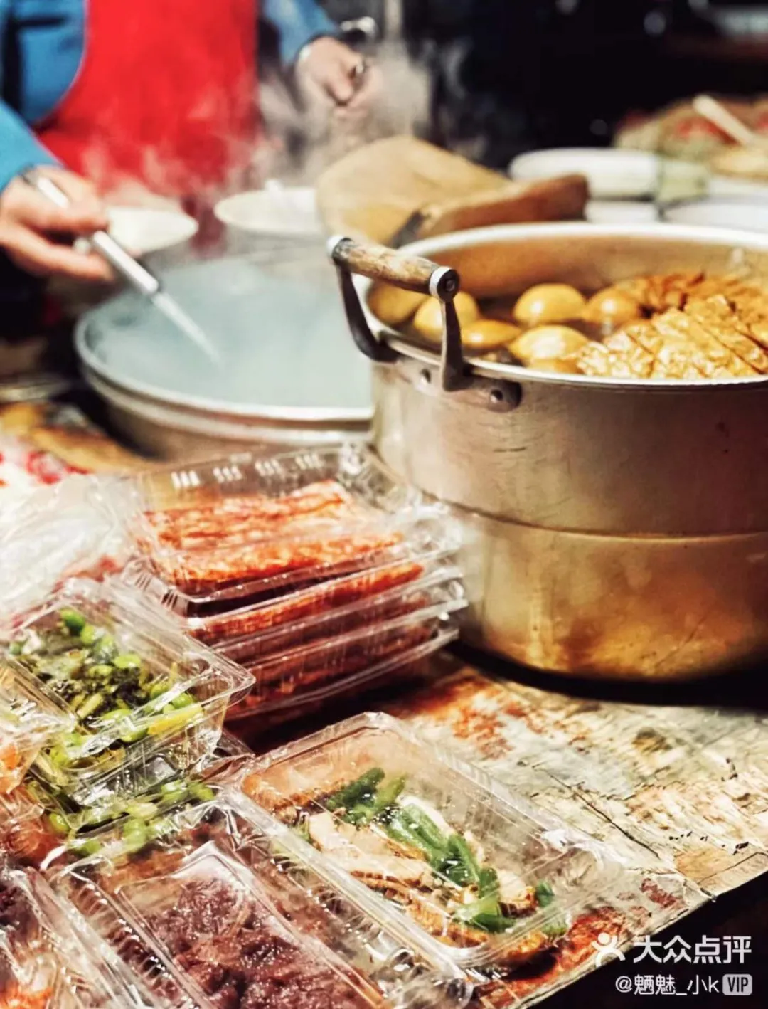 “最美车站”现身，2022上海网红打卡圣地，乘着地铁去旅行...