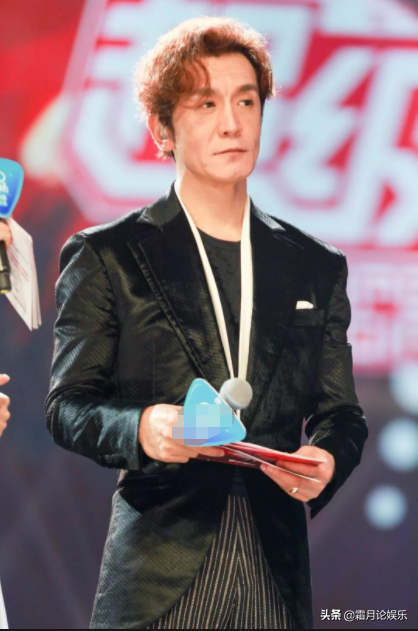 李咏病逝4年了，遗孀哈文的选择令人泪目