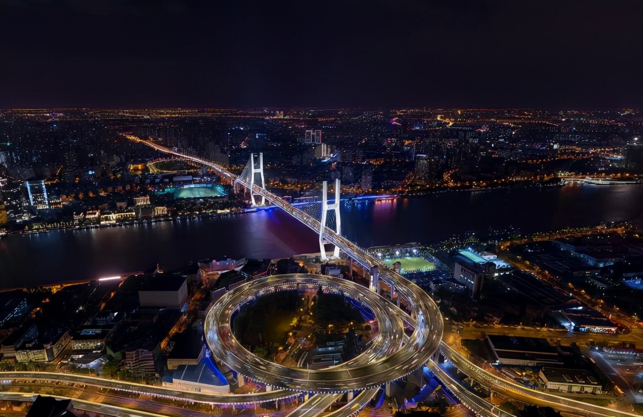 这些美轮美奂的全球城市夜景，可持续很久很久……