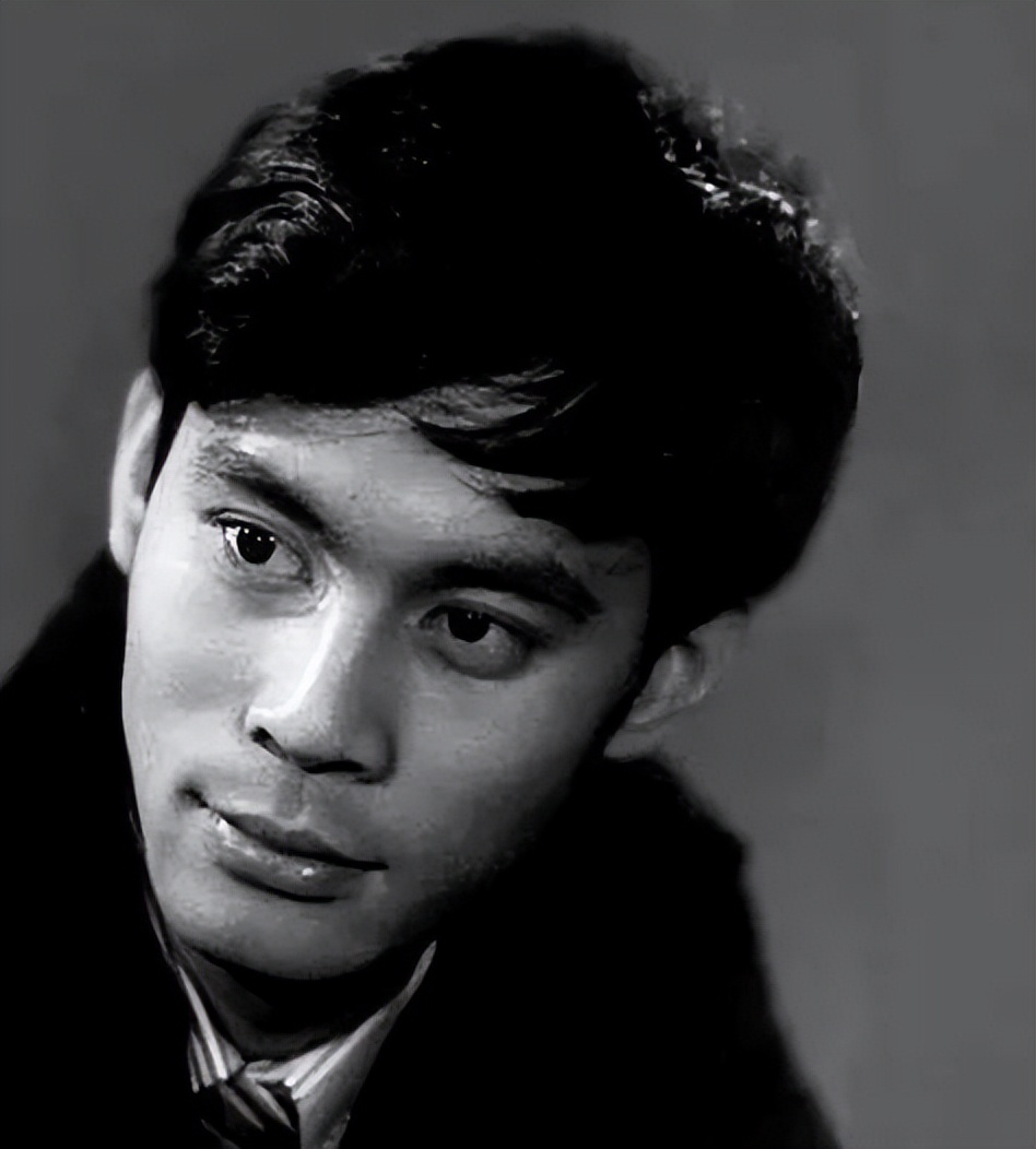 张光北：一套家具和一条毛毯迎娶校花陈炜，如今一家三口其乐融融