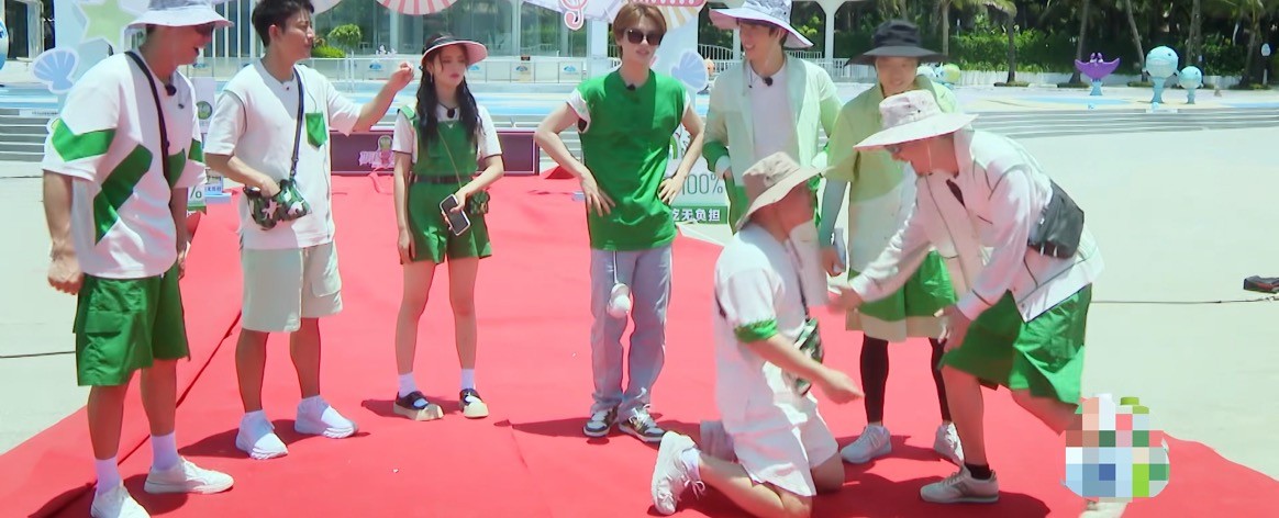 离了黄磊黄渤孙红雷，《极限挑战》迎来新男人帮，开播就榜单冠军