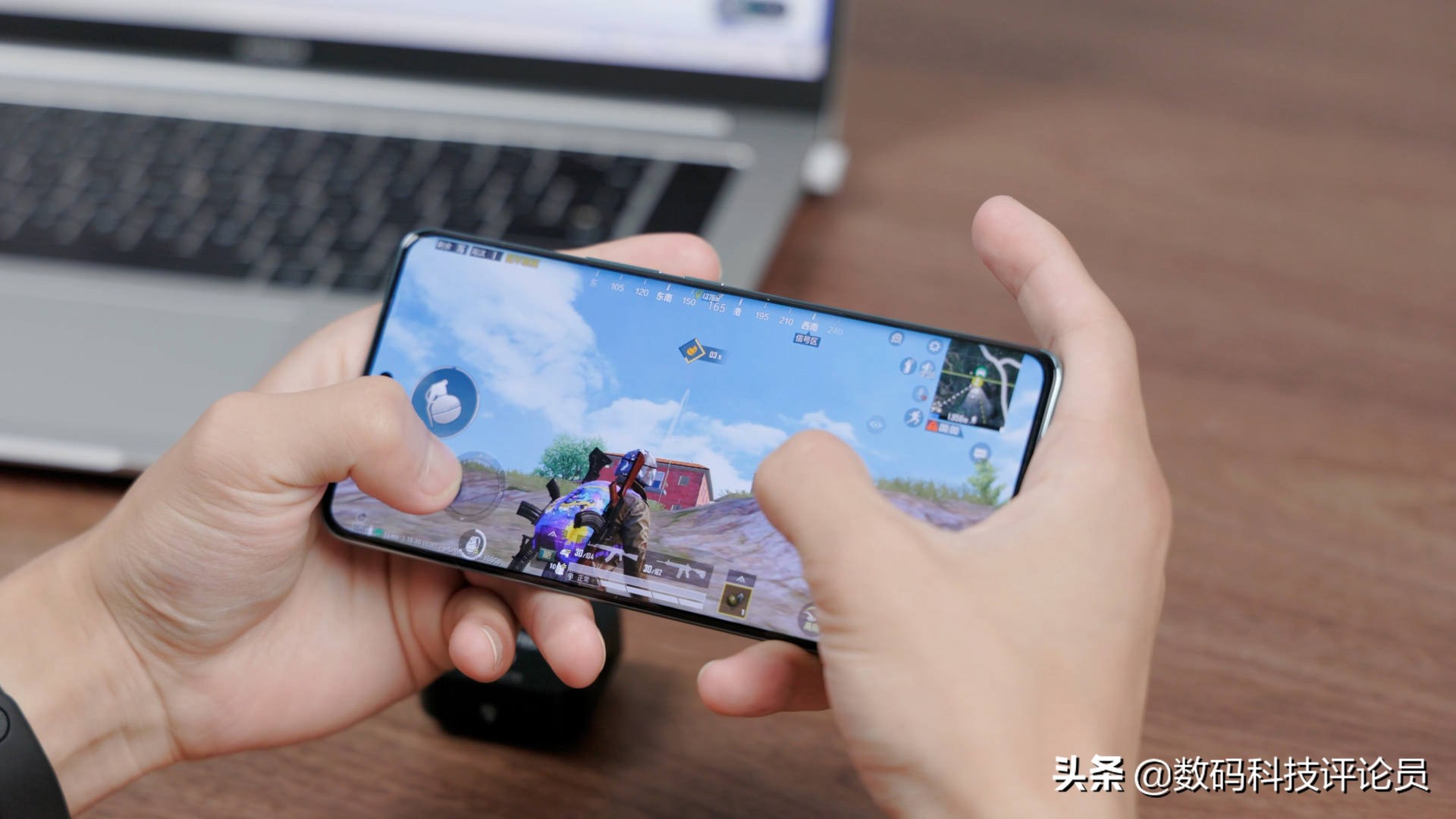vivo S15 Pro体验：E5屏+天玑8100性能三件套，线下机也开始卷了？