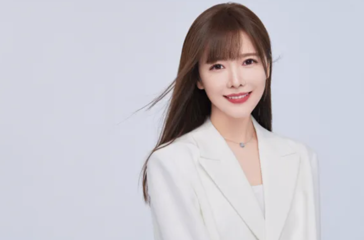 唐笑：凭《超级女声》出道，却因跟保安发生冲突而人气跌落