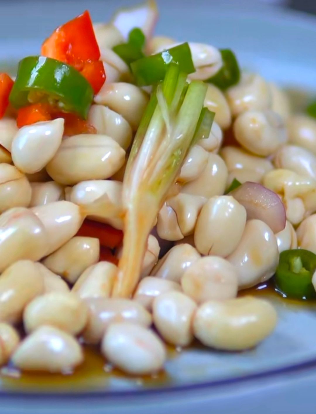 的营养非常丰富,用来做菜味道也是非常好的,今天教大家几种花生的吃法