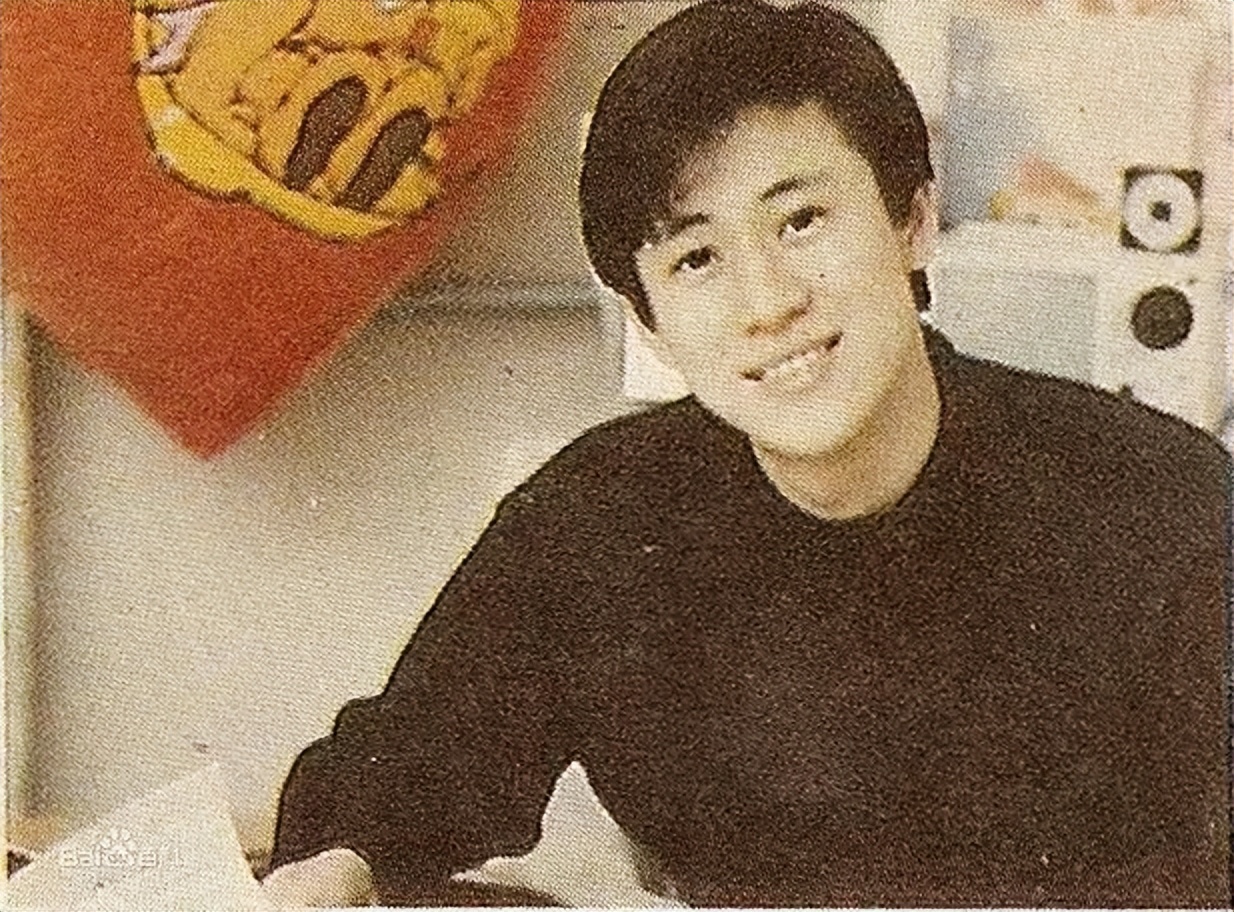 “偷偷过气”的7位歌手，有人靠浪姐翻红，有人从商身家上亿