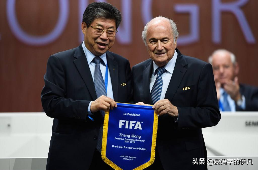 足球世界杯是主权国家带队吗(2022卡塔尔世界杯背后的权钱交易：FIFA的金钱帝国)