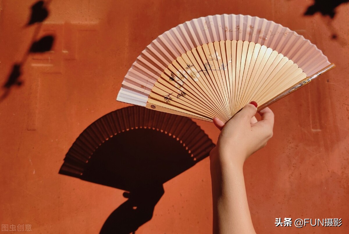 掌握这12个超实用的手机摄影技巧，你也能拍出美丽大气的摄影大片