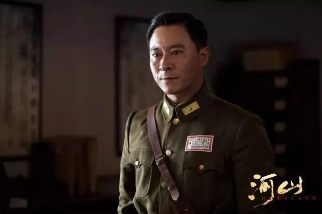 《林深见鹿》热播:再看剧中8位男星，全都不是省油的灯，演技极好