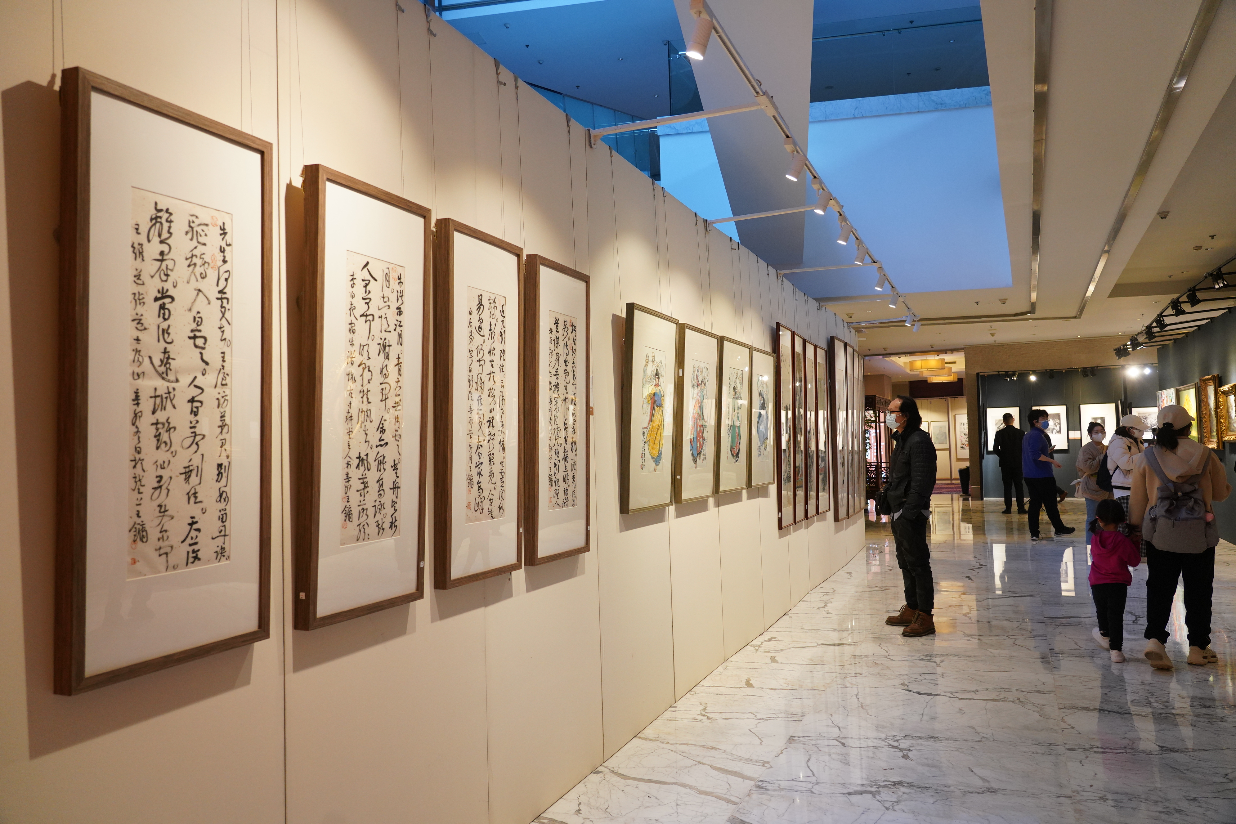 北京荣宝2021秋季艺术品拍卖会于今日在北京富力万丽酒店开启预展