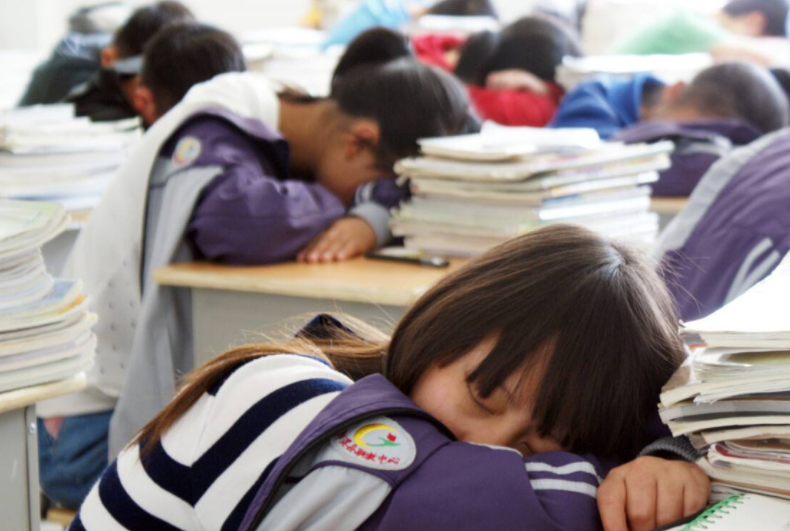 想要进入985大学，高三“一模”要考多少分？听听资深老师怎么说