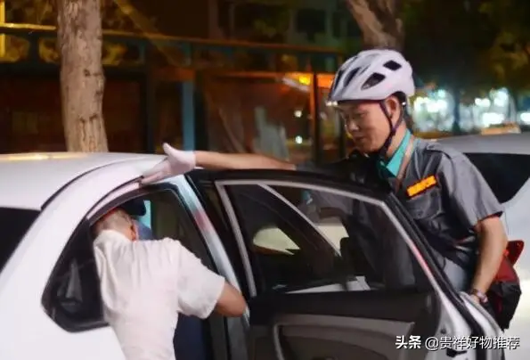 没学历最吃香的十大职业，代驾上榜，月嫂排名第一