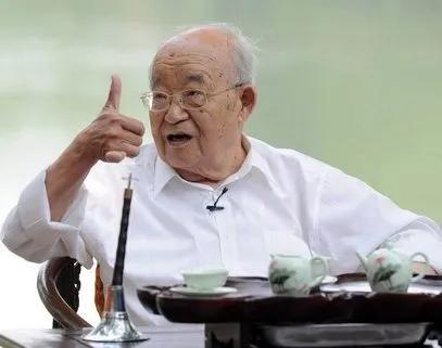 经典永不褪色，乔老逝世了，他的歌一直都在