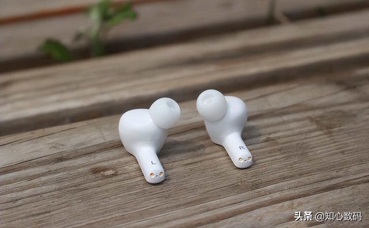 荣耀earbuds x1:真tws蓝牙耳机,仅售99元