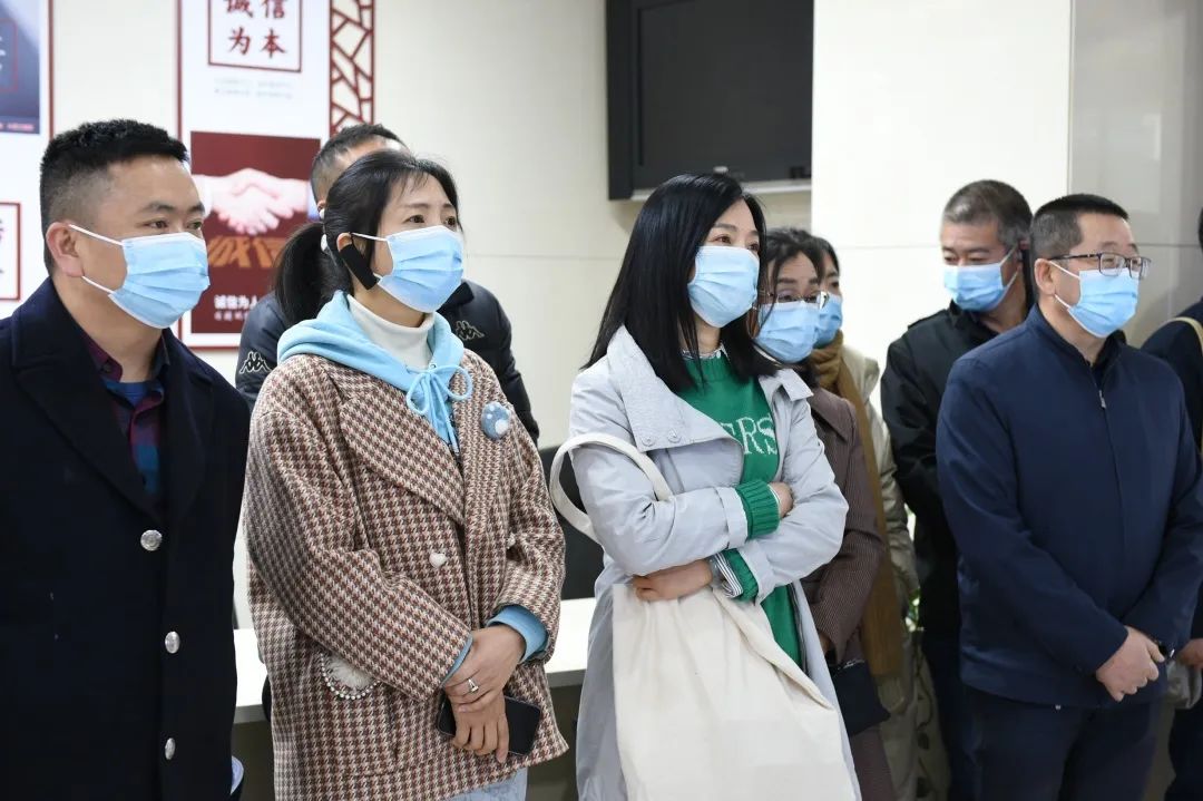【代表委员】“为民有温度有速度有力度”麒麟政协委员充分肯定法院工作