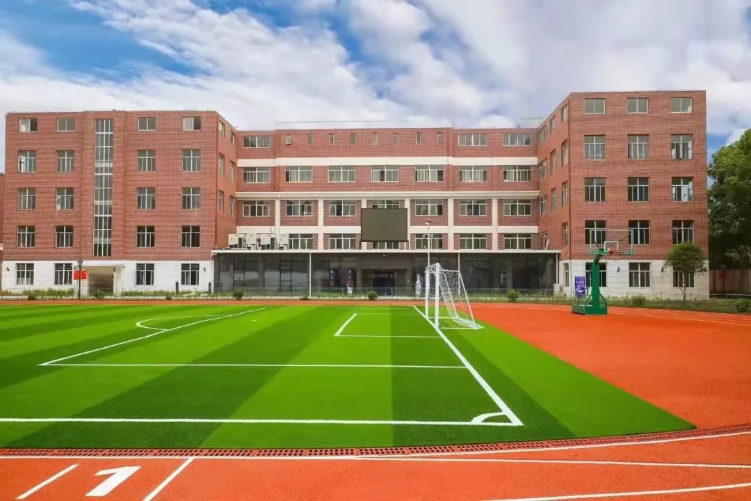 今年的牛剑offer都发给哪些国际学校了？