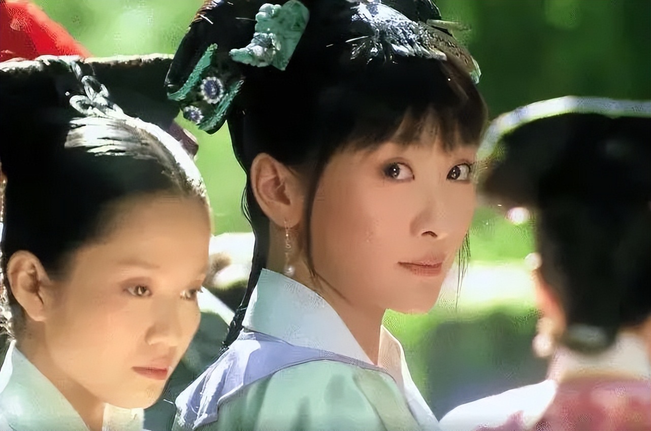 这10个女星，明明长得清纯无辜，演起“蛇蝎美人”却一个比一个狠