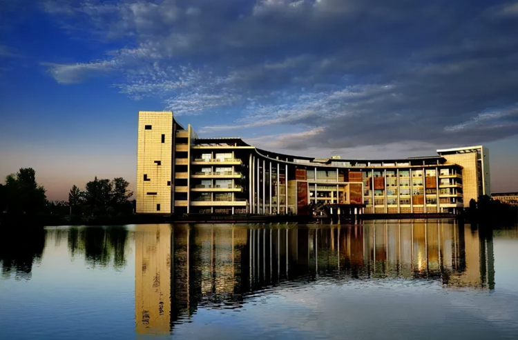 西南交通大学领导班子大调整，迎来了4位副校长