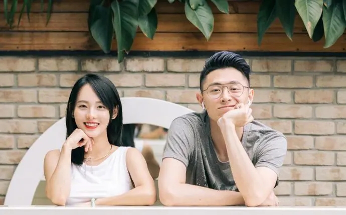 每年零花钱2亿，她们结婚17年从未做过饭