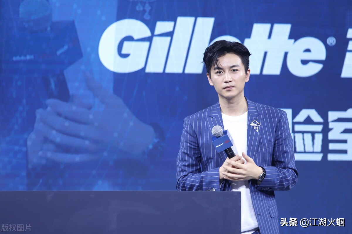 爆料：赵露思 曾舜晞 金晨 易烊千玺 李沁 陈晓 白鹿 肖战 许凯 朱正廷