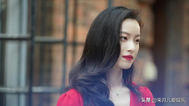 这才是不糊弄观众的有效扮丑，变美的时候惊艳反差大，令人惊叹