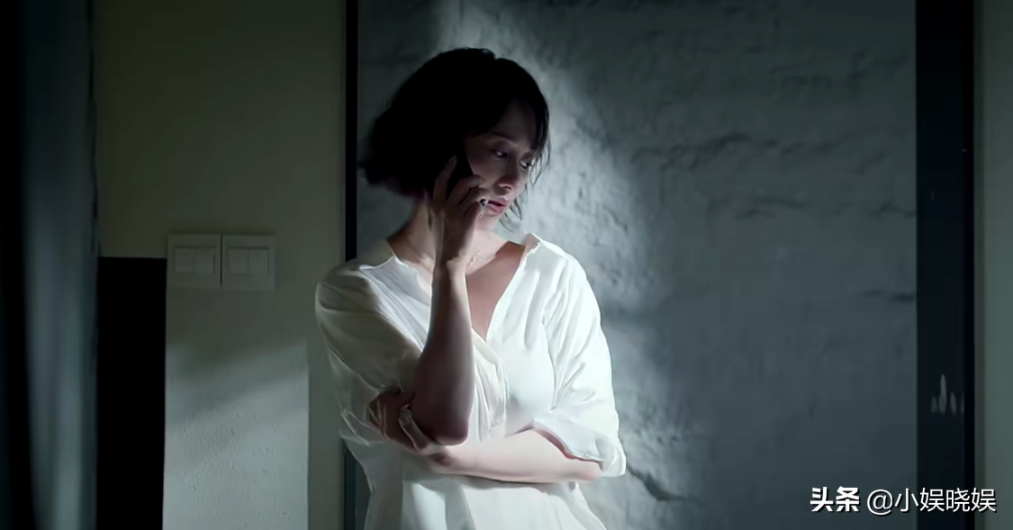 《庭外》高能开局，全员演技炸裂，捍卫司法公平，真相触目惊心