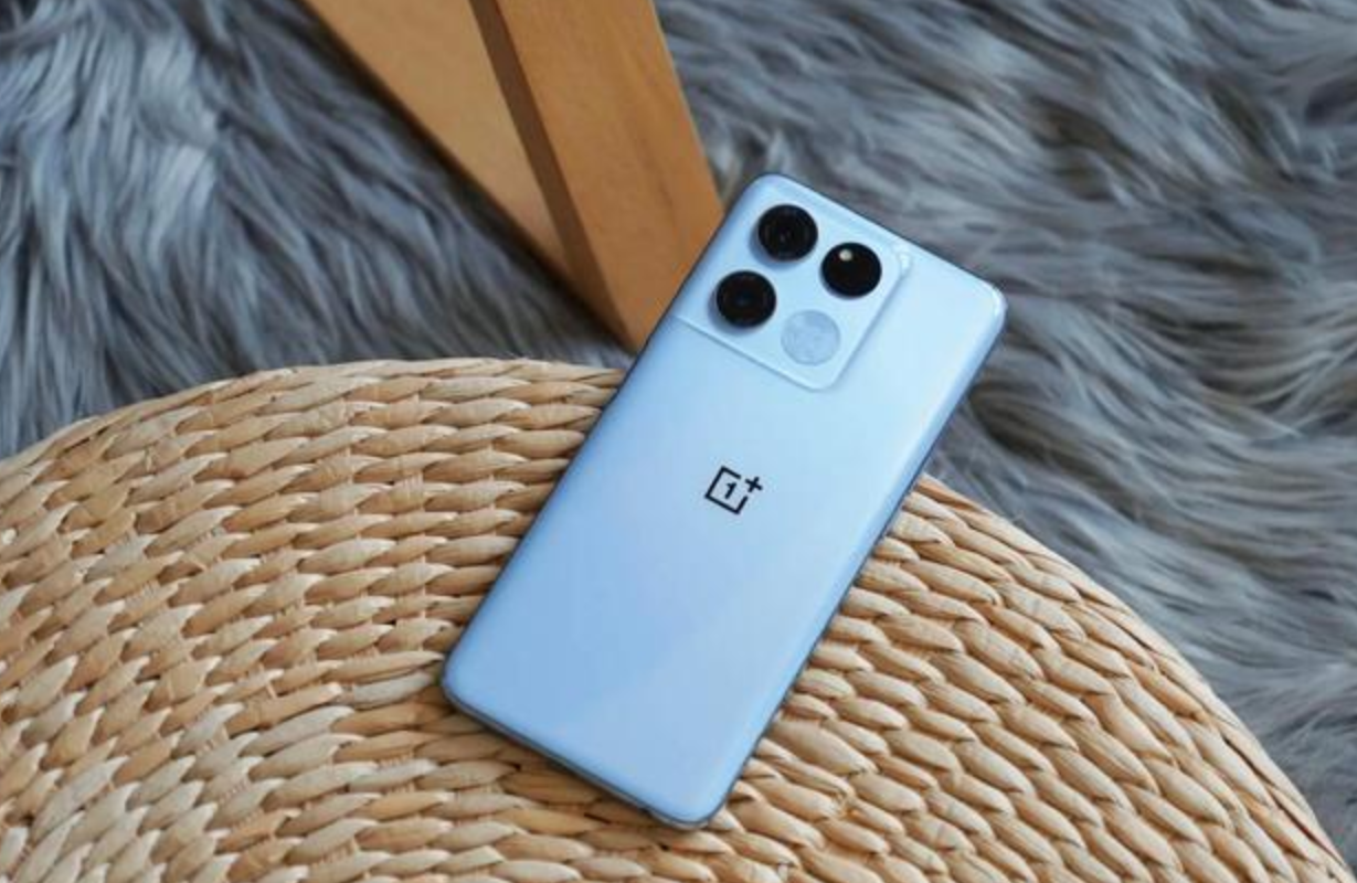 2000价位真香机盘点：旗舰芯片、超大内存、稳帧黑科技应有尽有