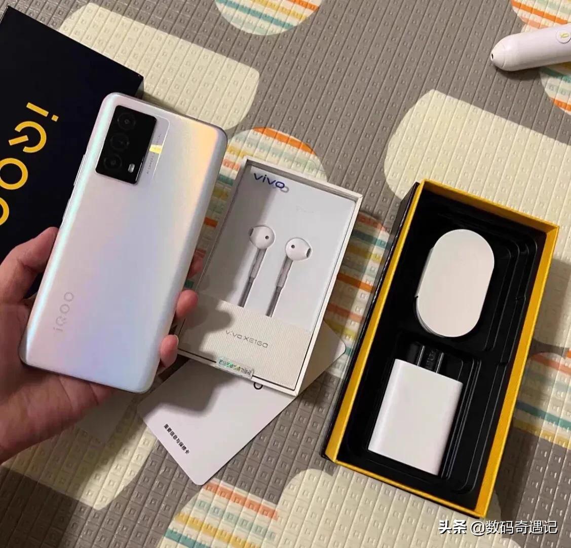 给父母买的 iQoo Z5性能足够吗？