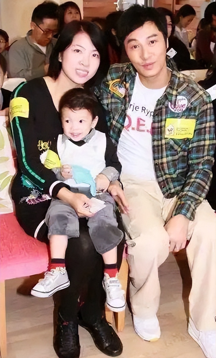 香江群音之最佳配角·谭耀文