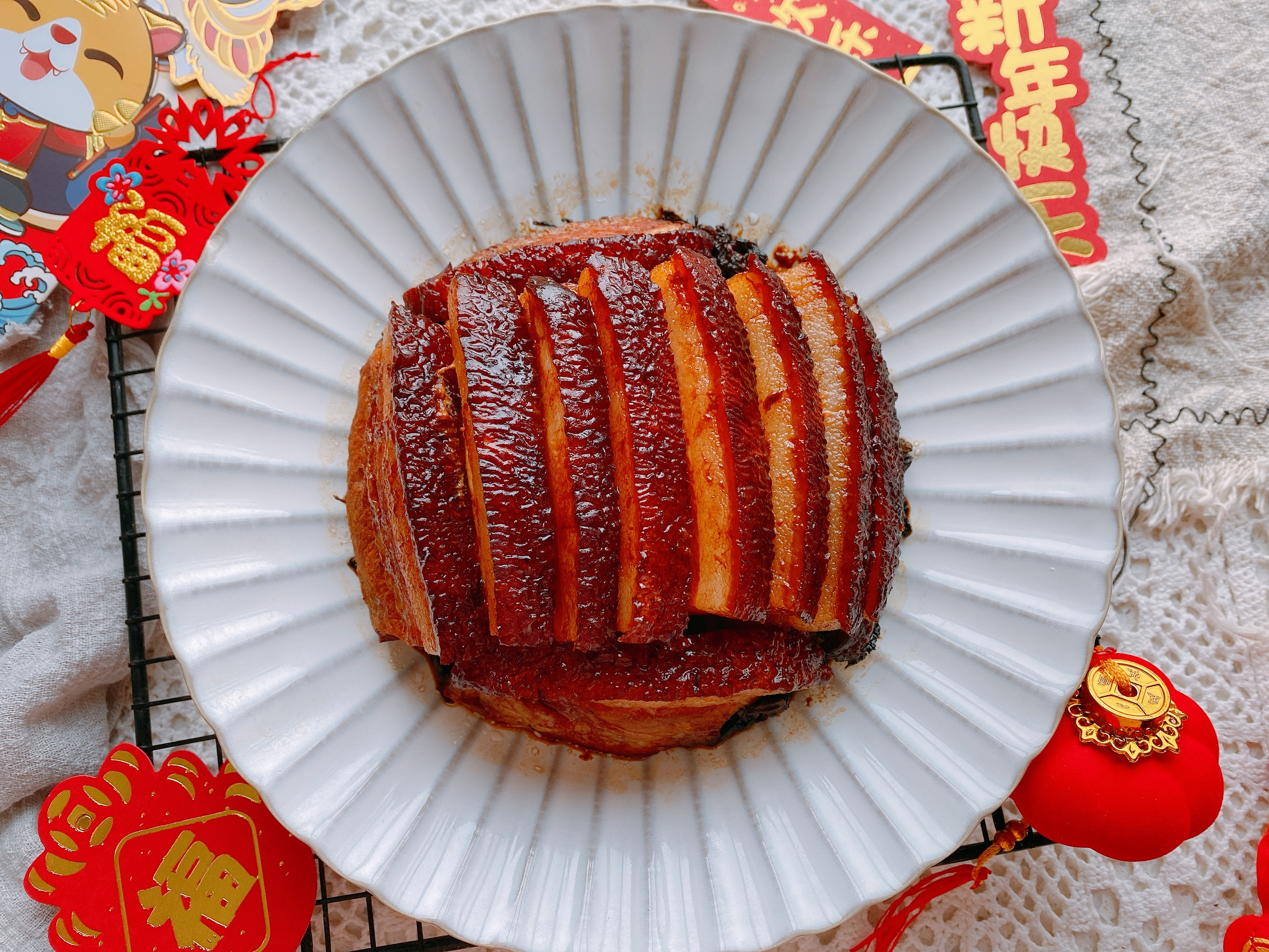 年夜饭硬菜之梅菜扣肉，5个重点，表面起虎皮，肥而不腻入口即化